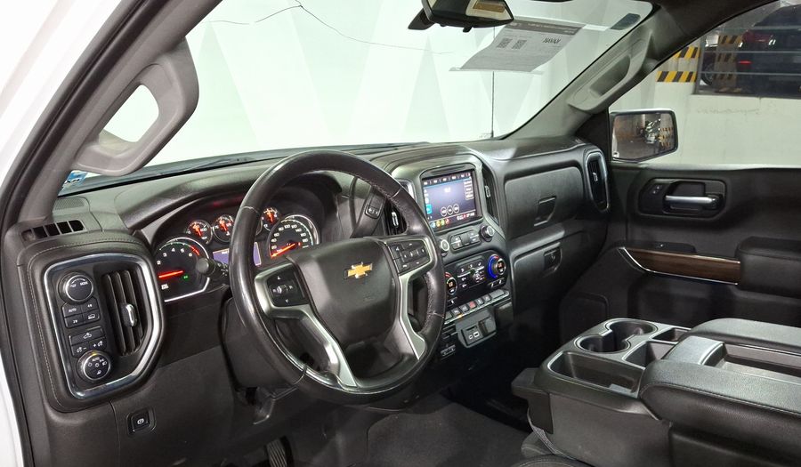 Chevrolet Cheyenne 5.3 CHEYENNE LT CAB REG H AUTO 4WD Pickup 2021