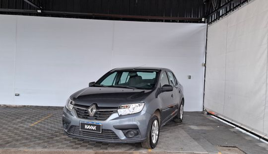 Renault • Logan