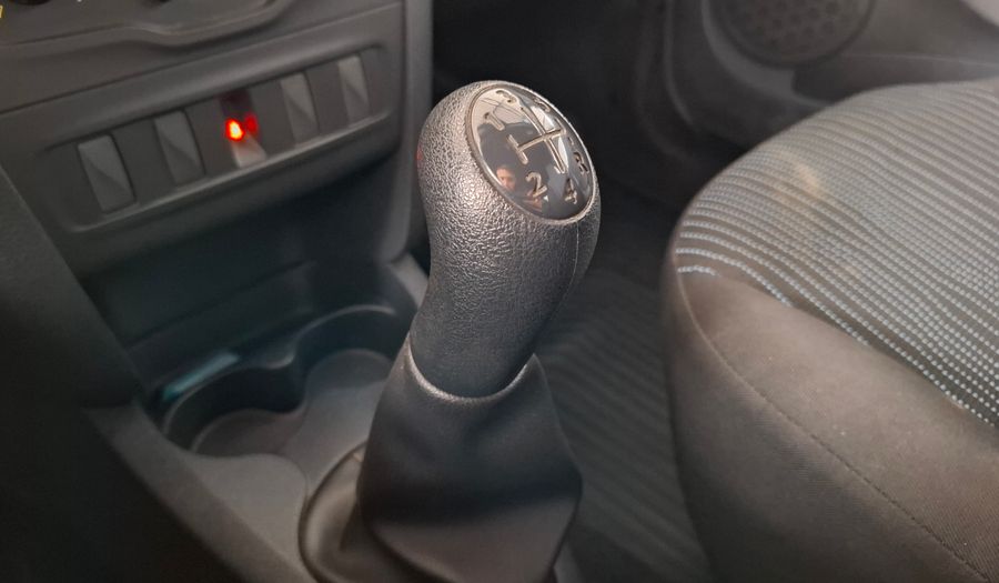 Renault Logan 1.6 LIFE Sedan 2023