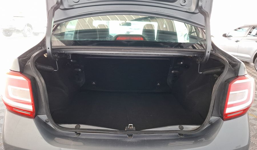 Renault Logan 1.6 LIFE Sedan 2023