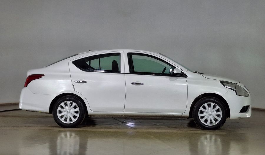 Nissan Versa 1.6 SENSE Sedan 2018