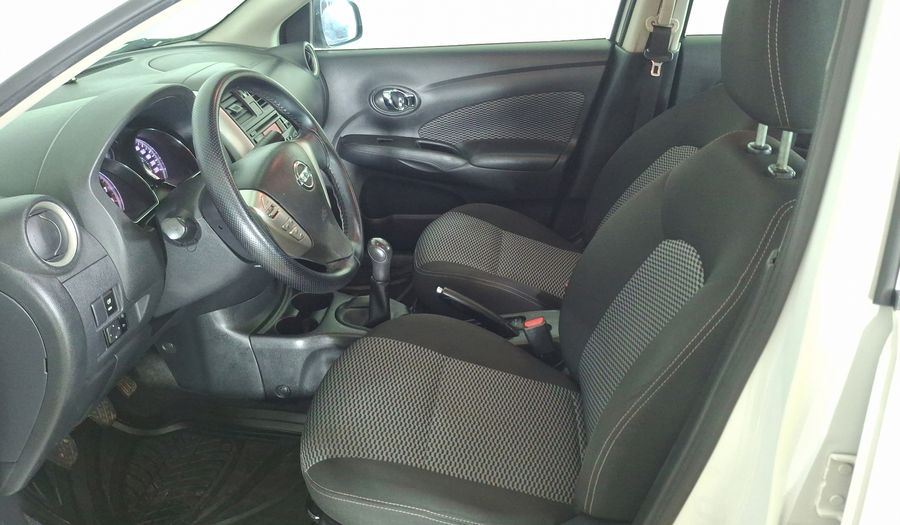 Nissan Versa 1.6 SENSE Sedan 2018