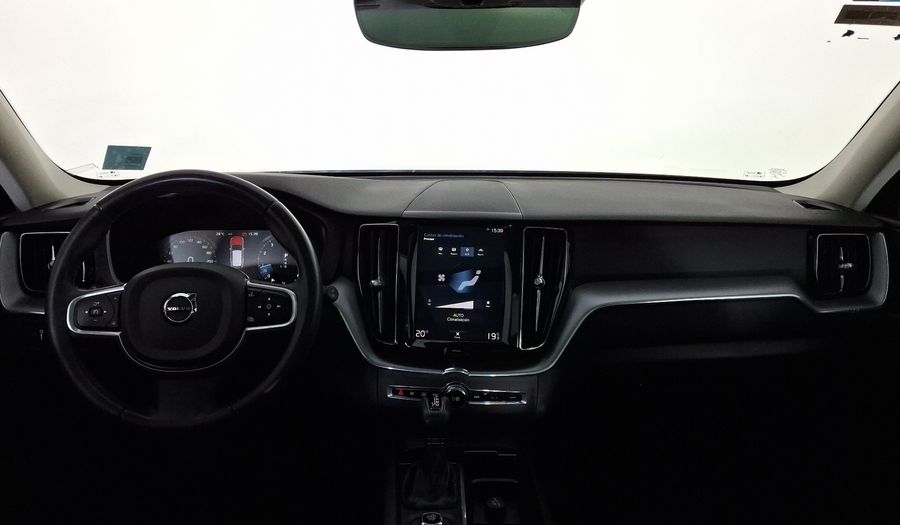 Volvo Xc60 2.0 T5 MOMENTUM AUTO 4WD Suv 2020