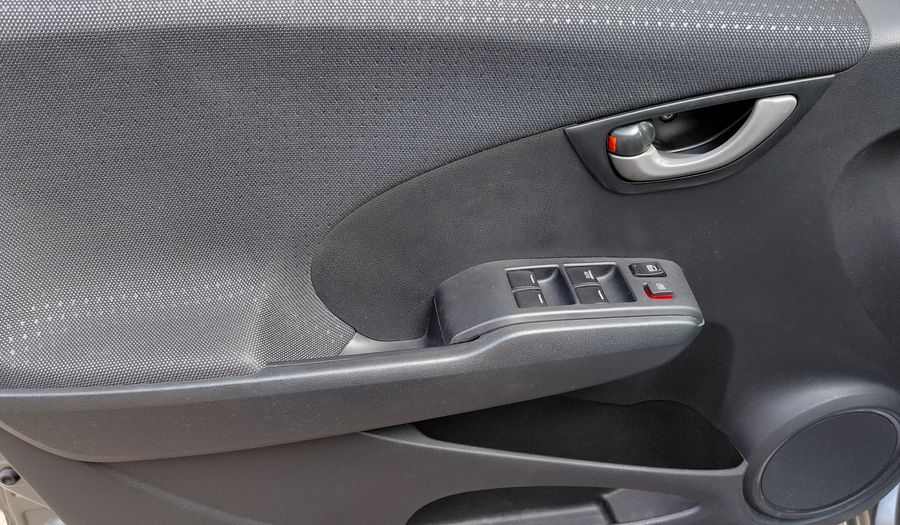 Honda Fit 1.4 LX MT Hatchback 2009