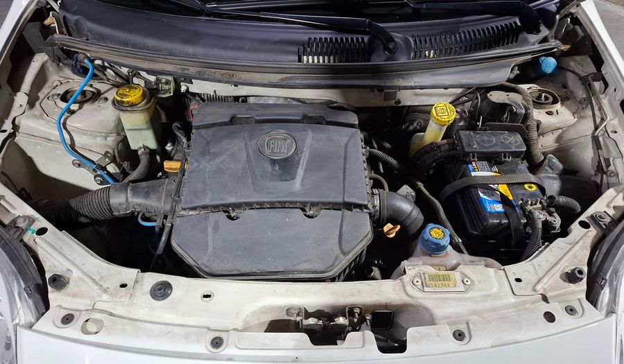 Fiat Palio 1.6 16V ESSENCE Hatchback 2014
