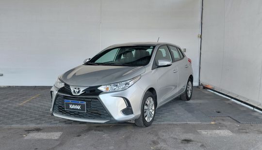 Toyota • Yaris