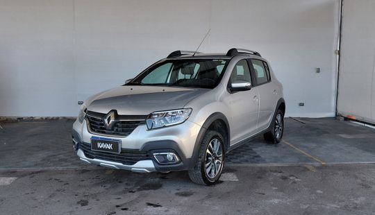 Renault • Sandero Stepway