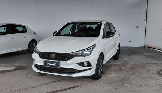 Fiat • Cronos