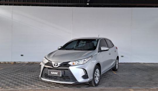 Toyota • Yaris