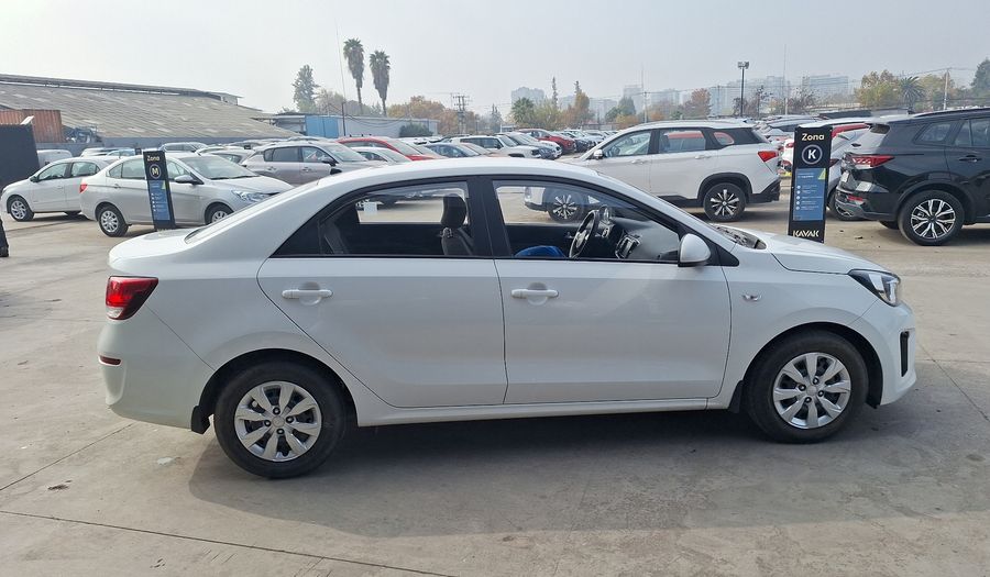Kia Soluto 1.4 LX Sedan 2022