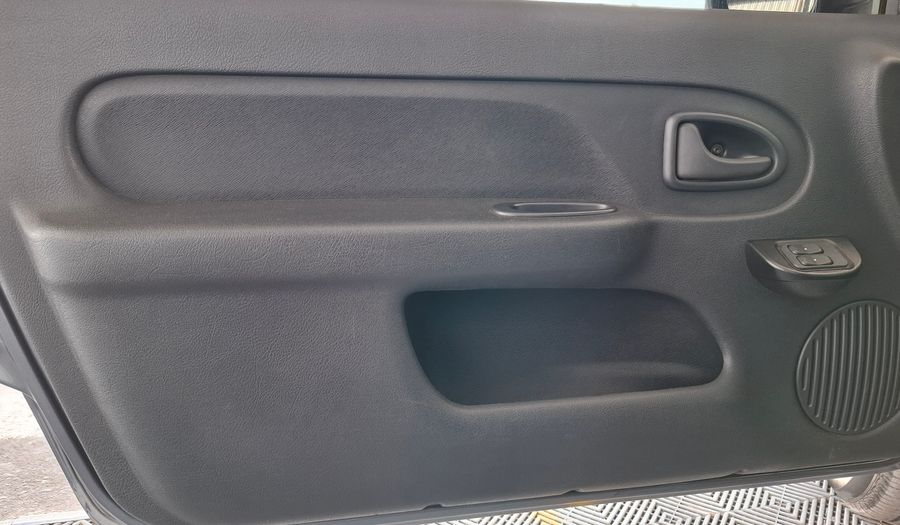 Renault Clio 1.1 EXPRESSION Hatchback 2015