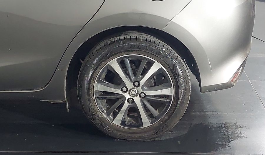 Toyota Yaris 1.5 XLS CONNECT CVT Hatchback 2020