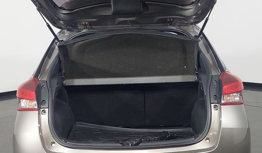 Toyota Yaris 1.5 XLS CONNECT CVT Hatchback 2020