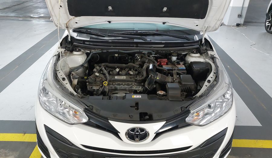 Toyota Yaris 1.3 XL LIVE CVT Hatchback 2022