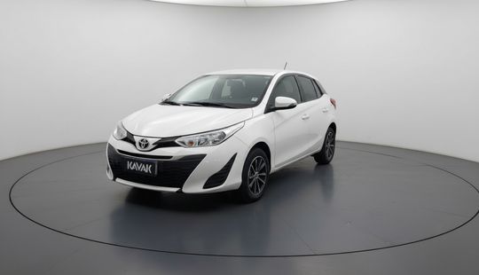 Toyota • Yaris
