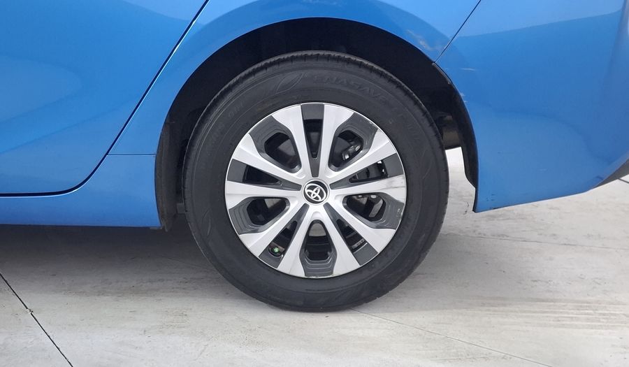 Toyota Prius 1.8 HEV BASE AUTO Hatchback 2021