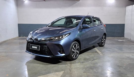 Toyota • Yaris