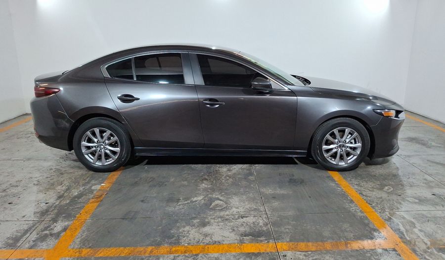 Mazda 3 2.5 I AUTO Sedan 2020