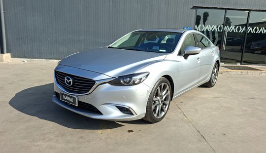 Mazda • Mazda 6
