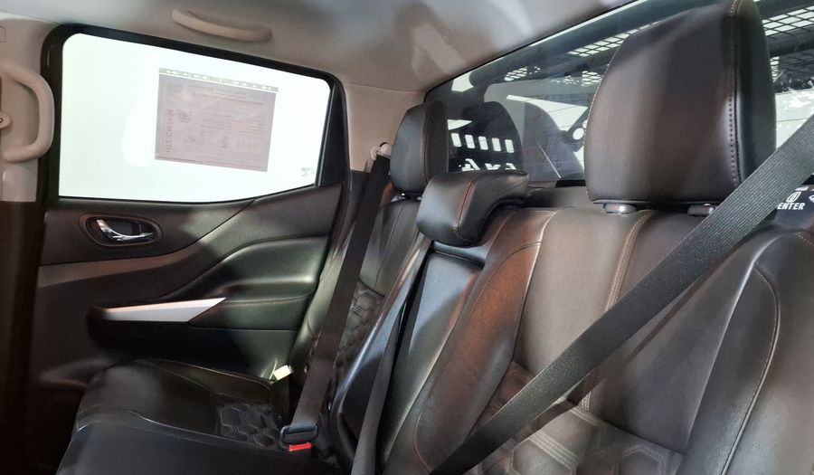 Nissan Frontier 2.5 PLATINUM LE AUTO Pickup 2021