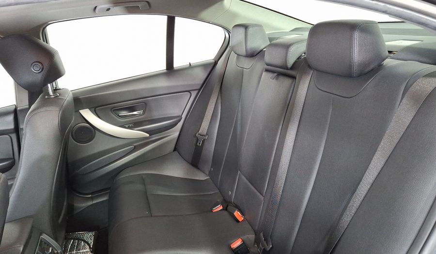 Bmw Serie 3 2.0 320IA AUTO Sedan 2017