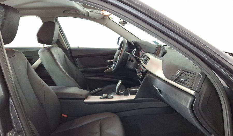 Bmw Serie 3 2.0 320IA AUTO Sedan 2017