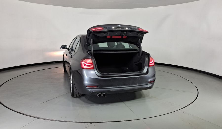 Bmw Serie 3 2.0 320IA AUTO Sedan 2017
