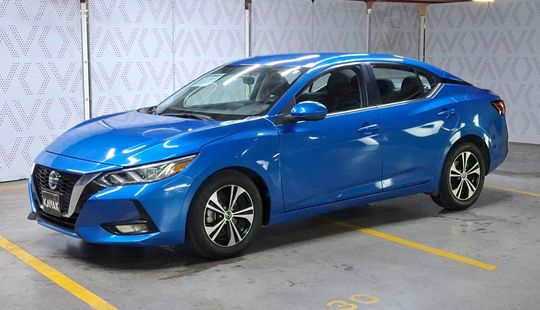 Nissan • Sentra