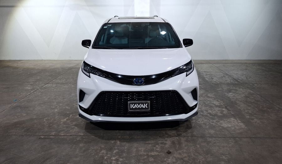 Toyota Sienna 2.5 HEV XSE AUTO Minivan 2025