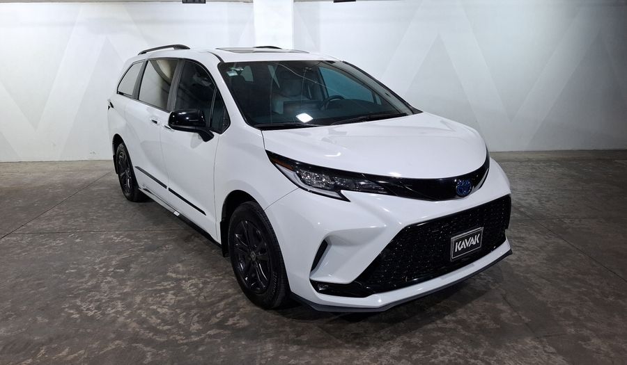 Toyota Sienna 2.5 HEV XSE AUTO Minivan 2025