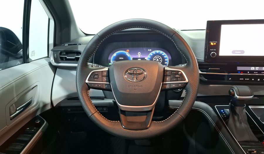 Toyota Sienna 2.5 HEV XSE AUTO Minivan 2025