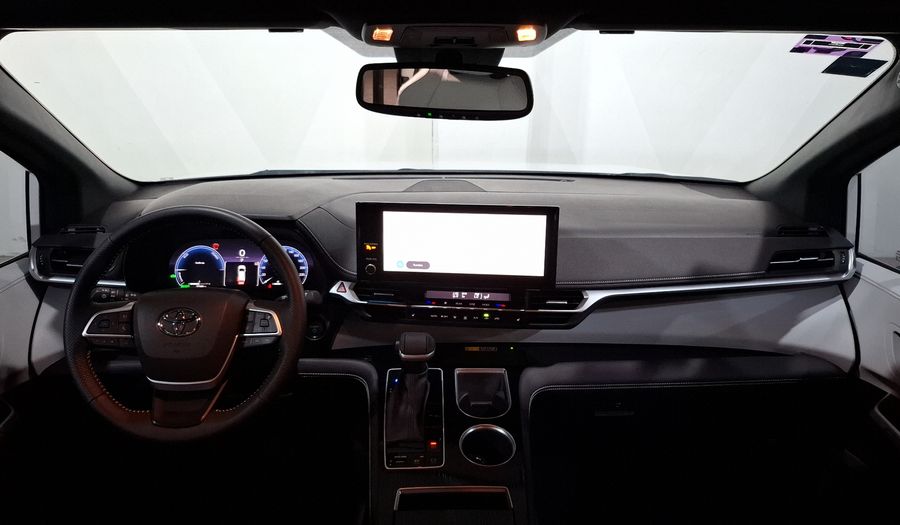 Toyota Sienna 2.5 HEV XSE AUTO Minivan 2025