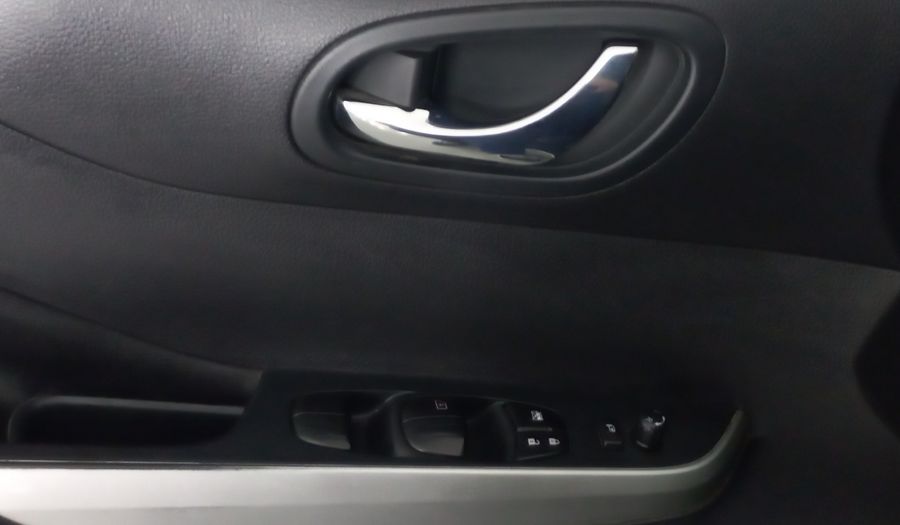 Nissan Np300 2.5 PLATINUM LE AC Pickup 2020