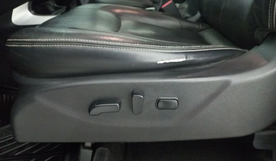 Nissan Np300 2.5 PLATINUM LE AC Pickup 2020