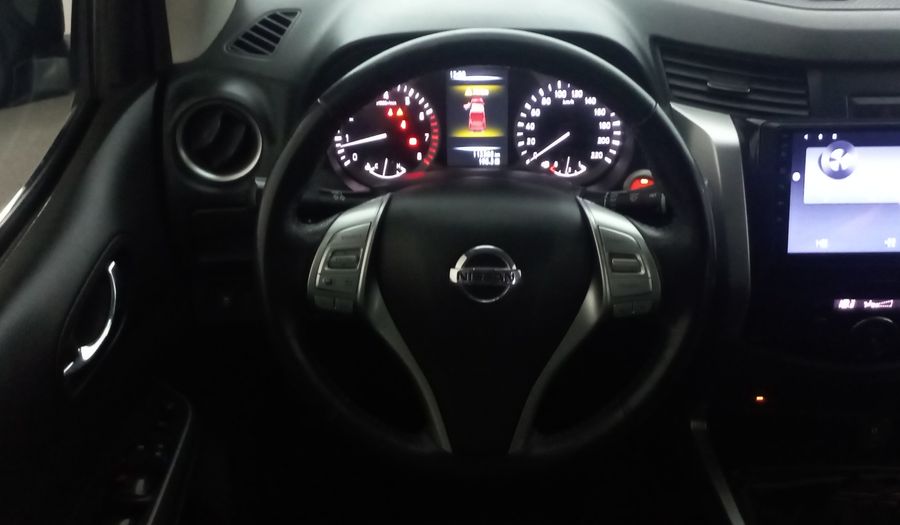 Nissan Np300 2.5 PLATINUM LE AC Pickup 2020