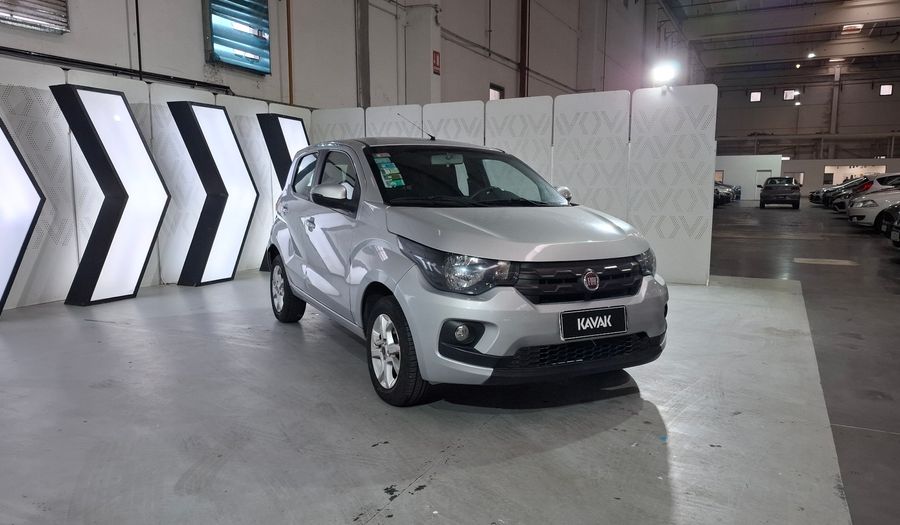 Fiat Mobi 1.0 EASY Hatchback 2017