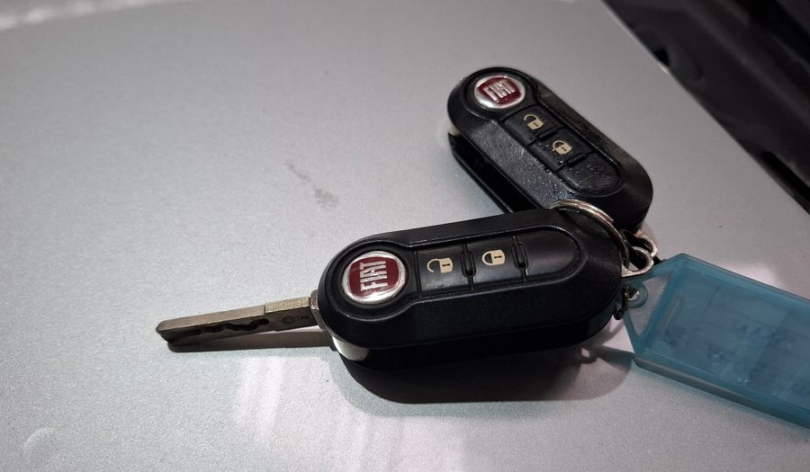 Fiat Mobi 1.0 EASY Hatchback 2017