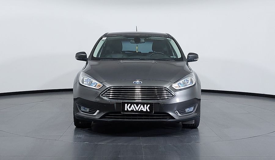 Ford Focus 2.0 TITANIUM AT Hatchback 2016