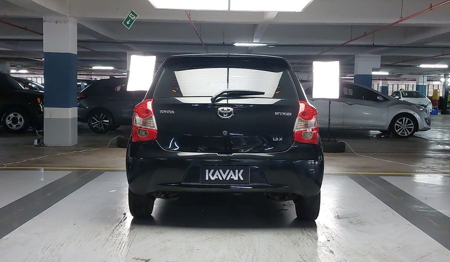 Toyota Etios 1.3 X Hatchback 2017