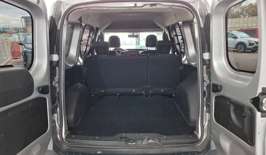 Renault Kangoo 1.6 CONFORT 5A Van 2021