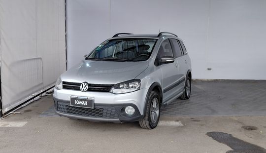 Volkswagen • Suran Cross