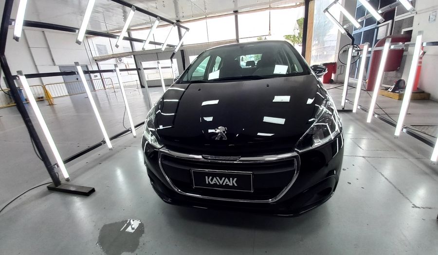 Peugeot 208 1.6 ACTIVE Hatchback 2018