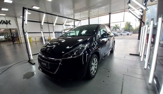 Peugeot • 208