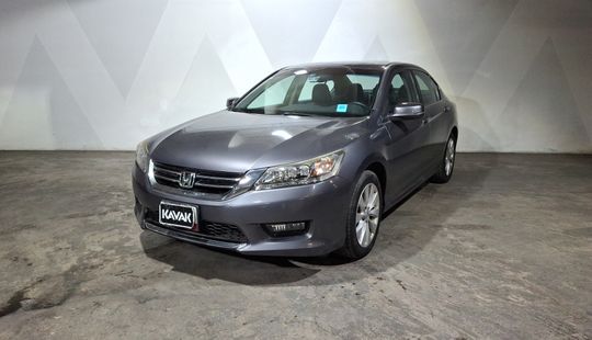 Honda • Accord