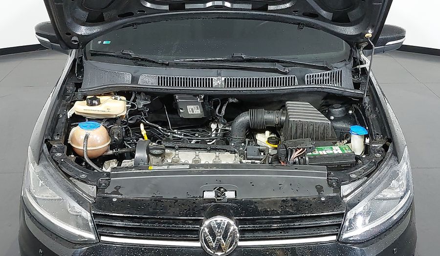 Volkswagen Fox 1.6 MSI TOTAL FLEX COMFORTLINE I-MOTION Hatchback 2015