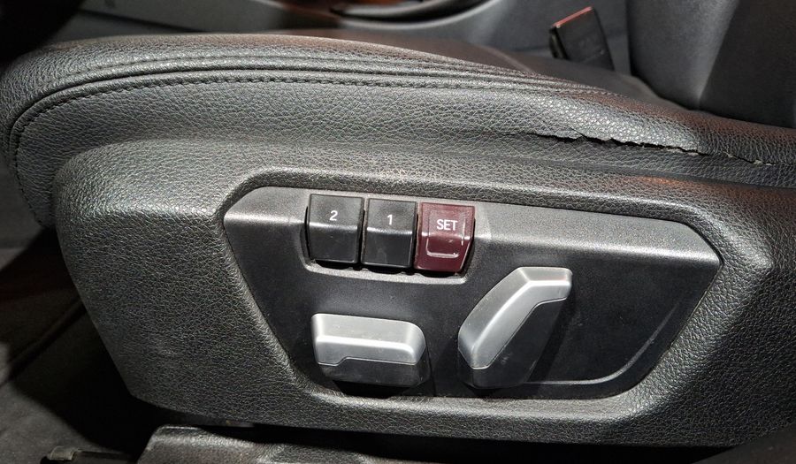 Bmw Serie 3 2.0 320IA Sedan 2016