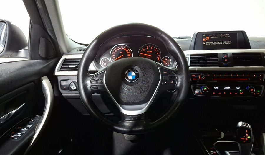 Bmw Serie 3 2.0 320IA Sedan 2016