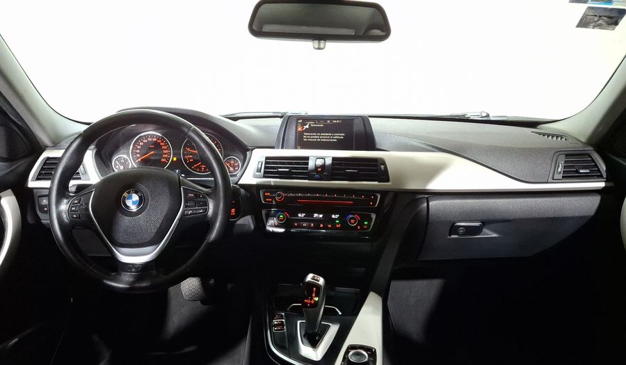 Bmw Serie 3 2.0 320IA Sedan 2016