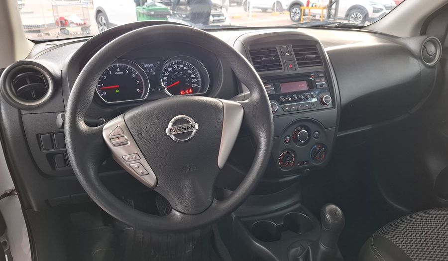 Nissan Versa 1.6 SENSE Sedan 2019