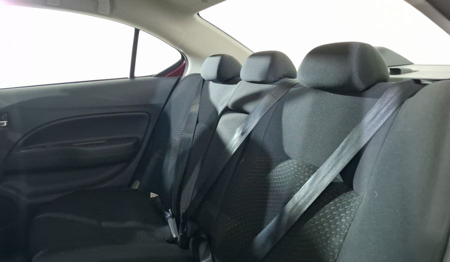 Mitsubishi Mirage 1.2 GLS Sedan 2021